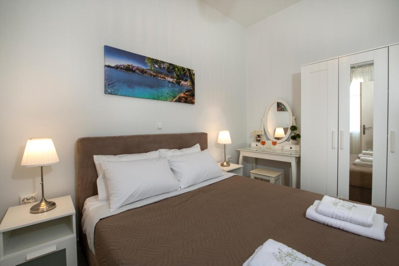 Irina Apartment Rethymno  ภายนอก รูปภาพ
